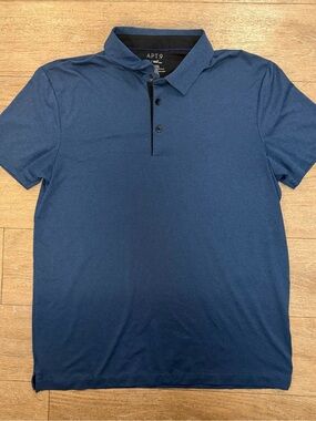 Apt. 9 Men’s Dark Blue Performance Polo gold shirt size medium